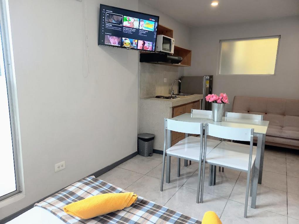 Apartasuites Bogota Campin Luaran gambar